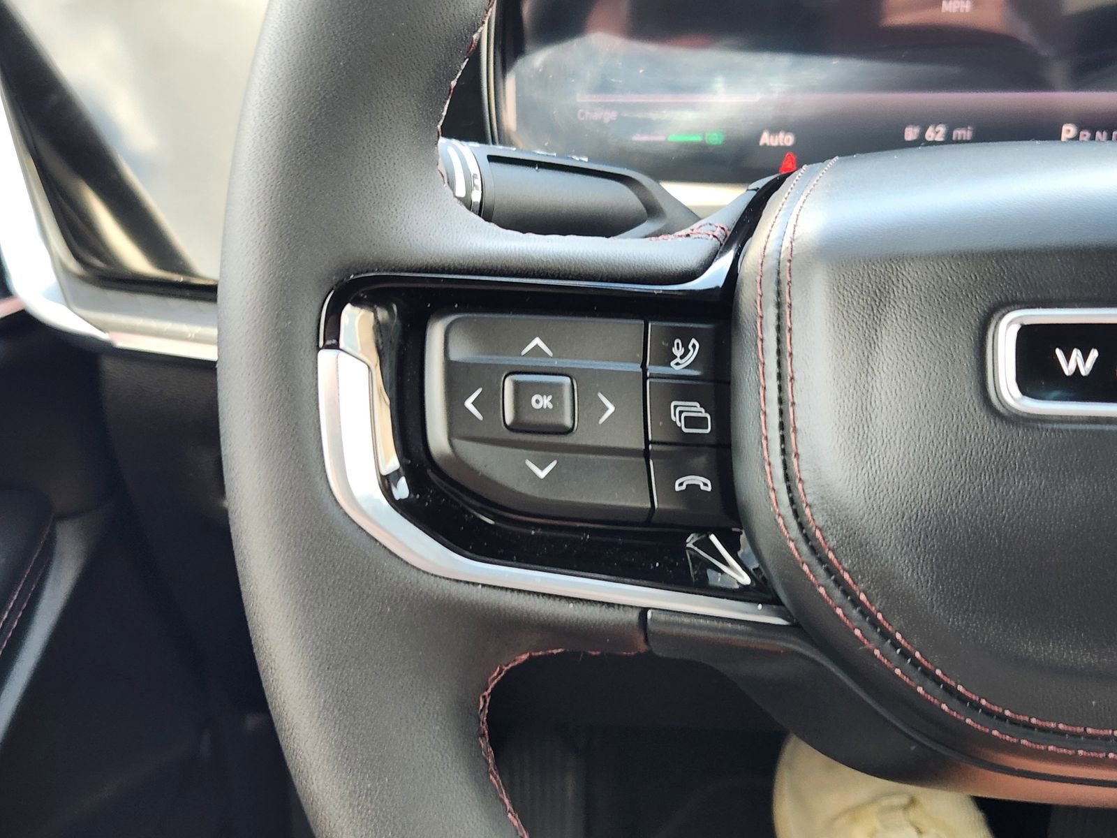 Used 2025 Jeep Wagoneer S Limited image 31