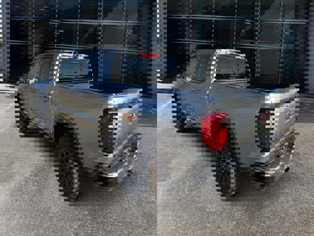 New 2026 GMC Canyon Elevation w/ Convenience Package image 5