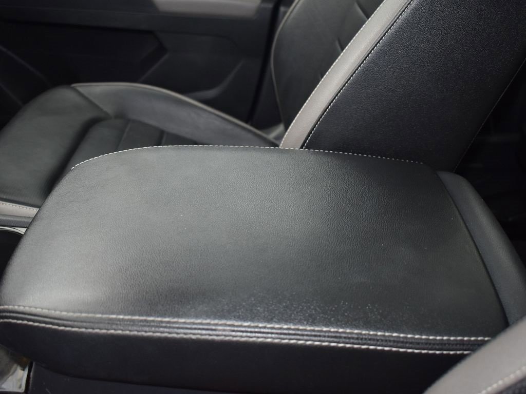 Used 2021 Volkswagen Atlas SEL Premium image 18