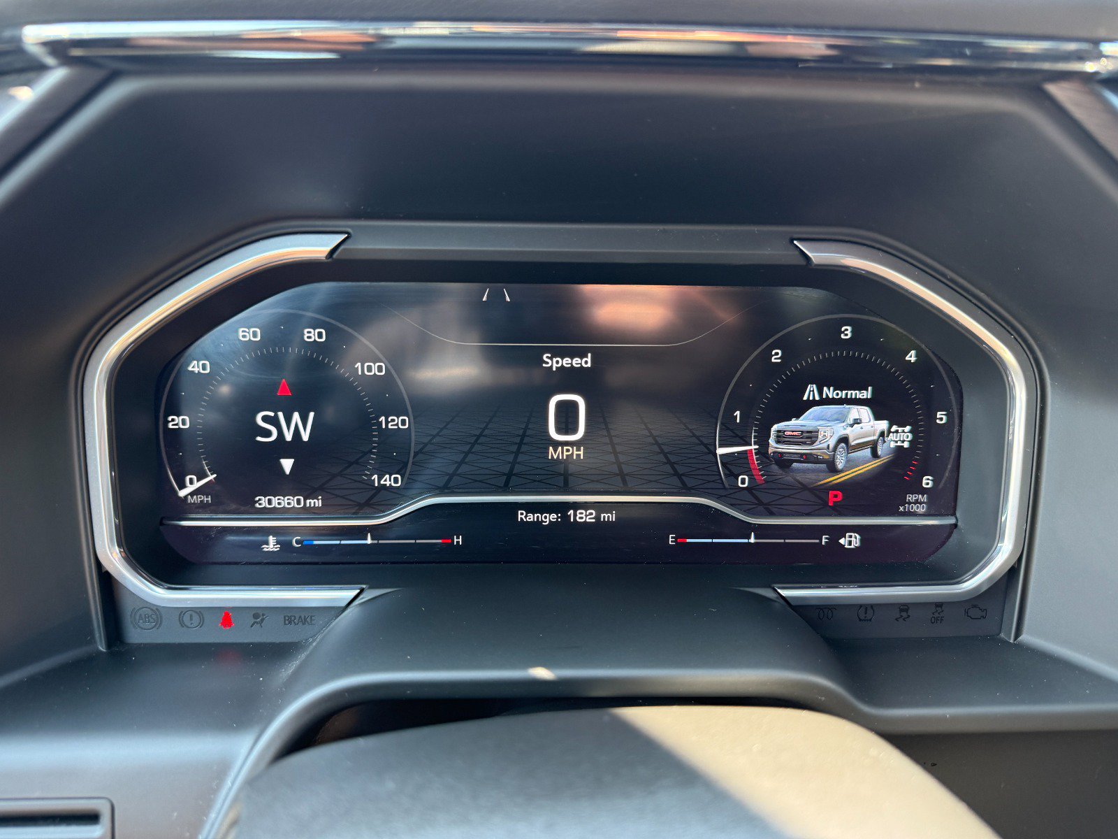 Certified 2024 GMC Sierra 1500 AT4 w/ AT4 Preferred Package AWD/4WD image 31