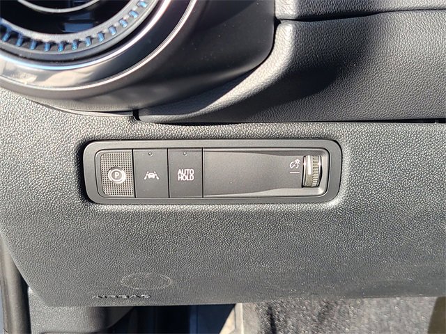 New 2026 Chevrolet Equinox EV LT image 24