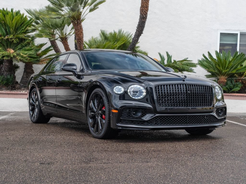 Used 2024 Bentley Flying Spur V8 AWD/4WD image 36