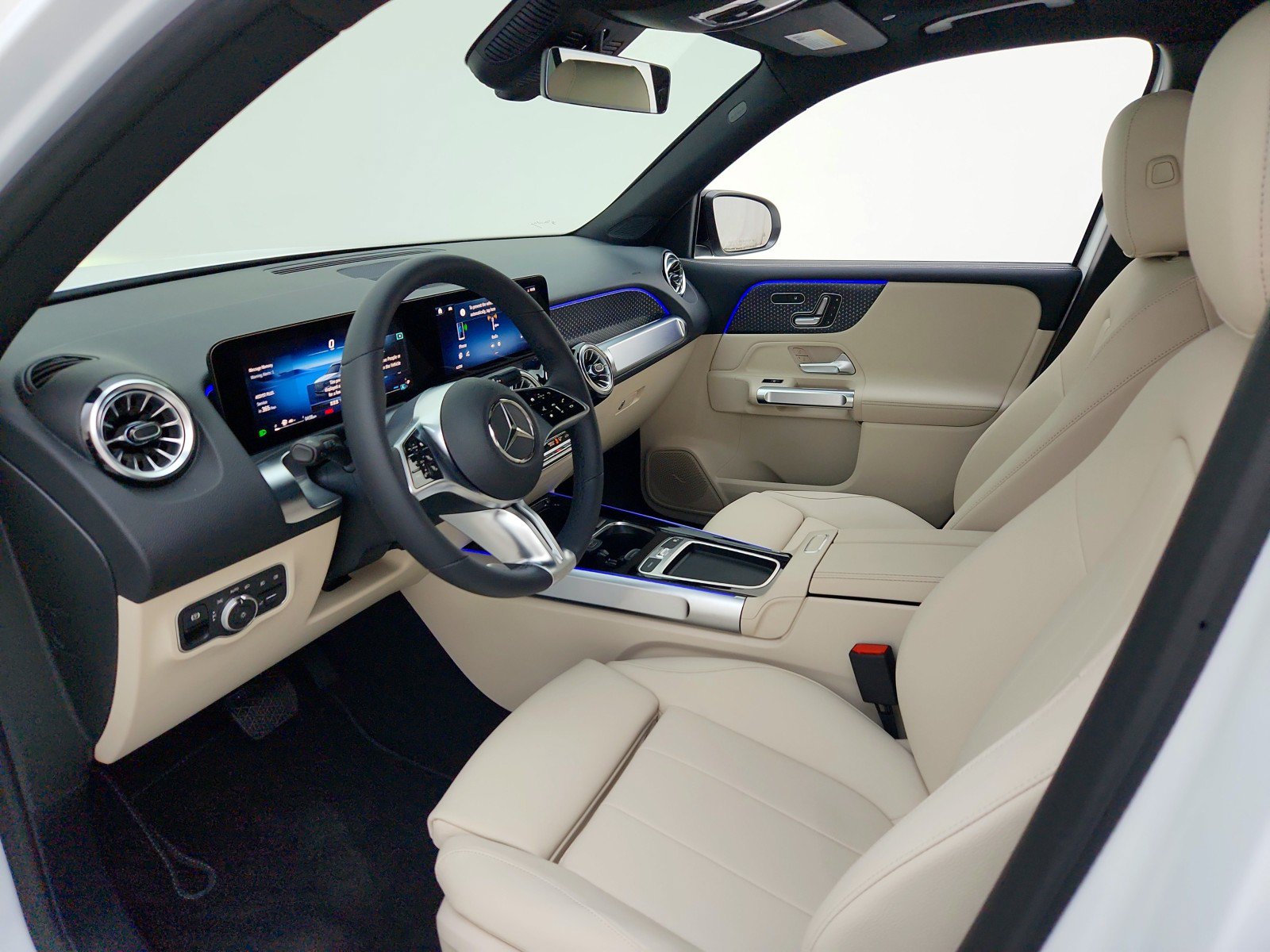 New 2026 Mercedes-Benz GLB 250 image 16