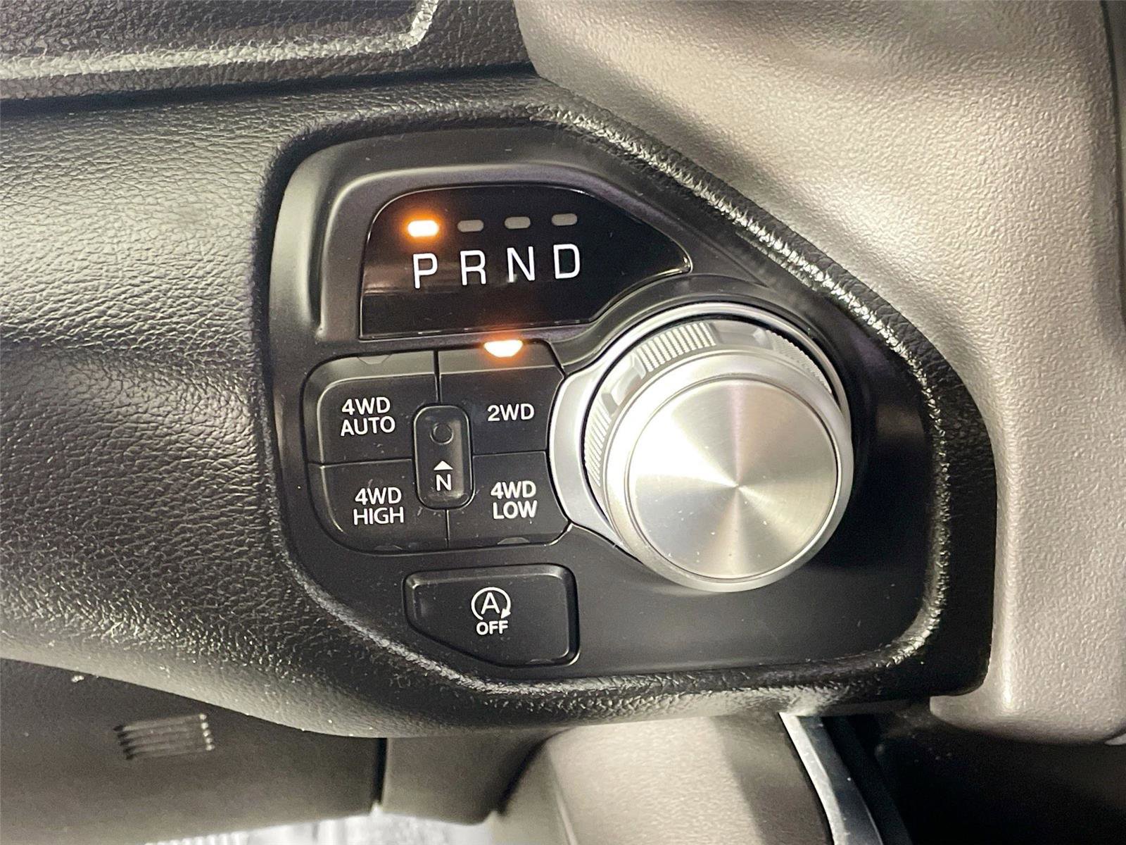 Used 2021 RAM 1500 Laramie w/ Sport Appearance Package AWD/4WD image 15