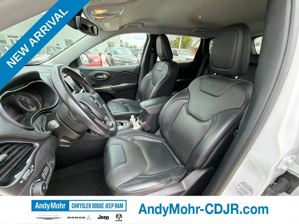 Used 2019 Jeep Cherokee Limited FWD image 10