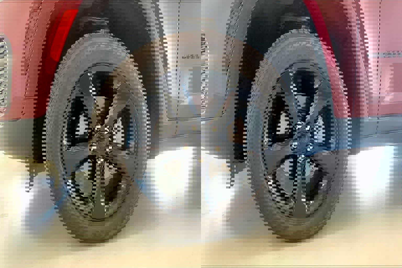 Used 2023 Jeep Grand Cherokee Altitude image 7