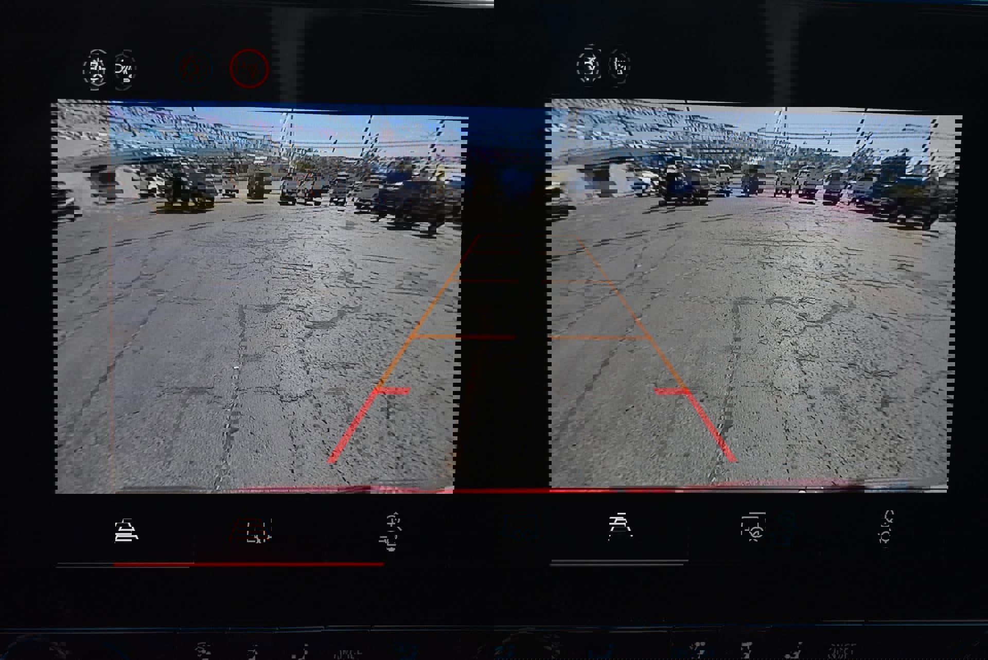 New 2026 GMC Canyon Elevation w/ Convenience Package image 24