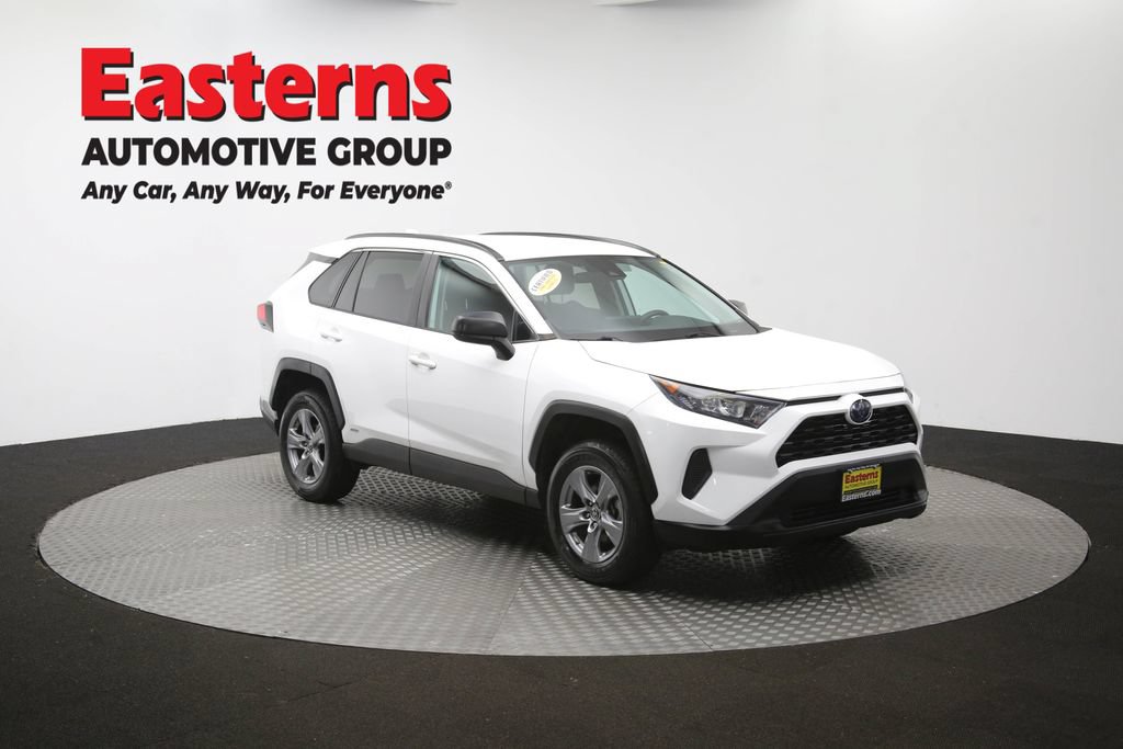 Used 2022 Toyota RAV4 LE AWD/4WD image 50