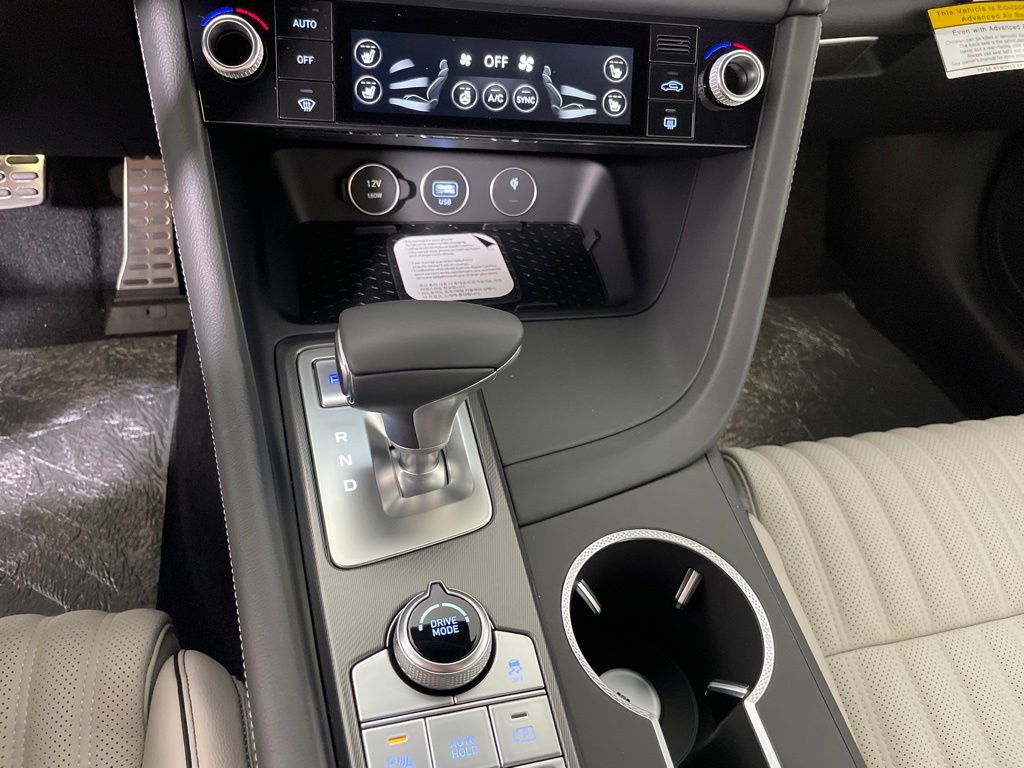 New 2026 Genesis G70 3.3T Sport Prestige RWD image 3