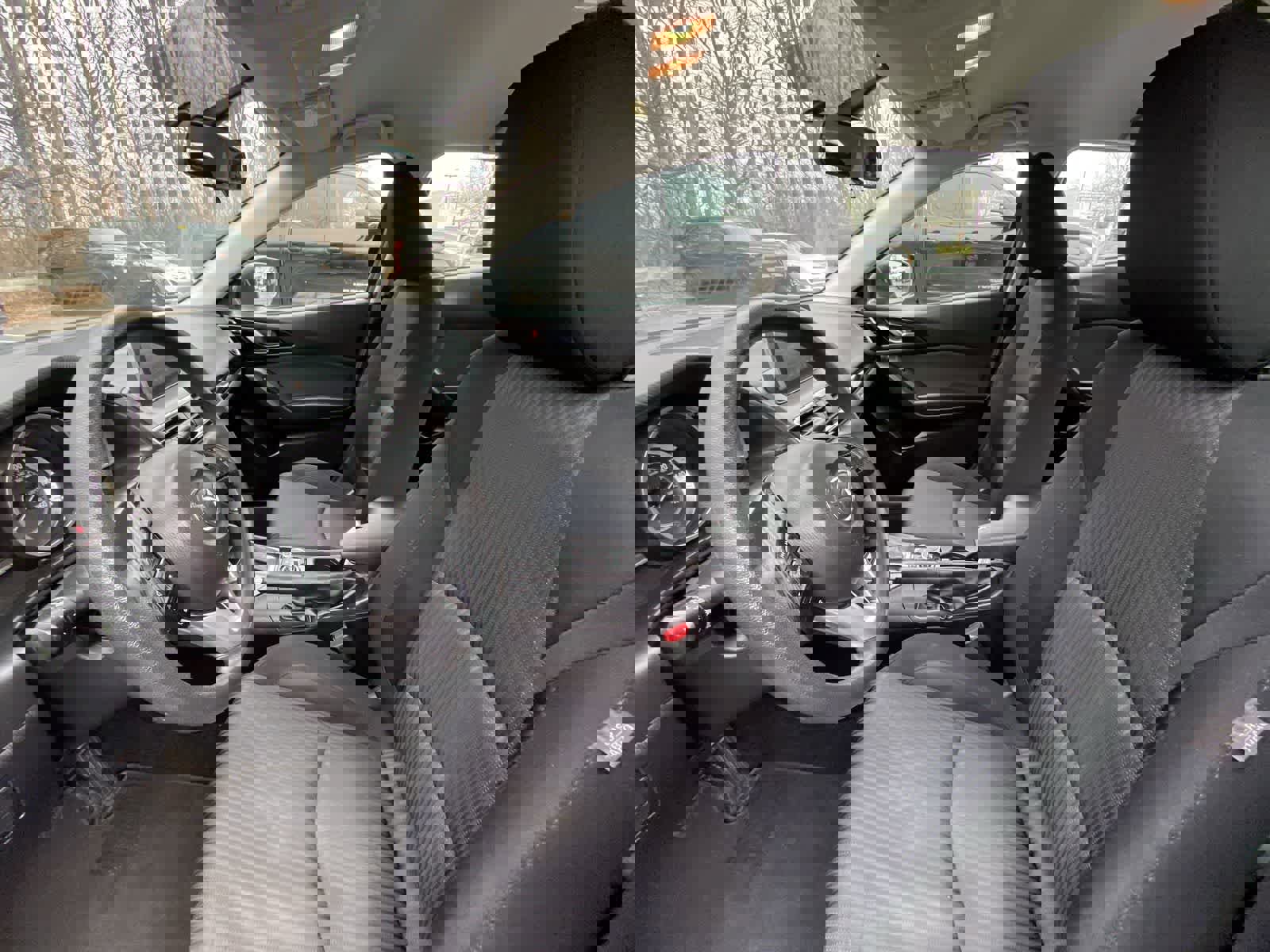 Used 2016 MAZDA MAZDA3 i Sport w/ Preferred Equipment Package image 22