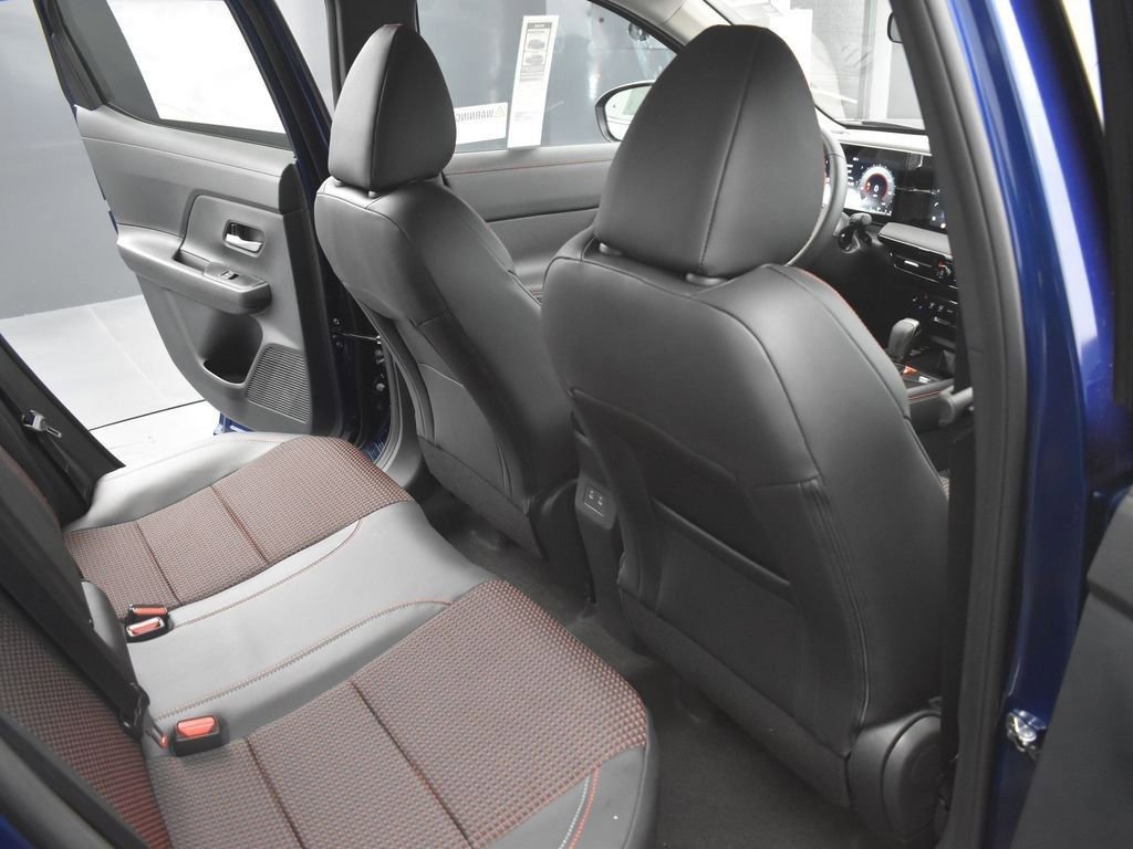 New 2026 Nissan Kicks SR w/ Cold Weather Package image 18