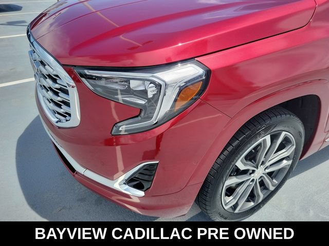 Used 2019 GMC Terrain Denali w/ Advanced Safety Package AWD/4WD image 8