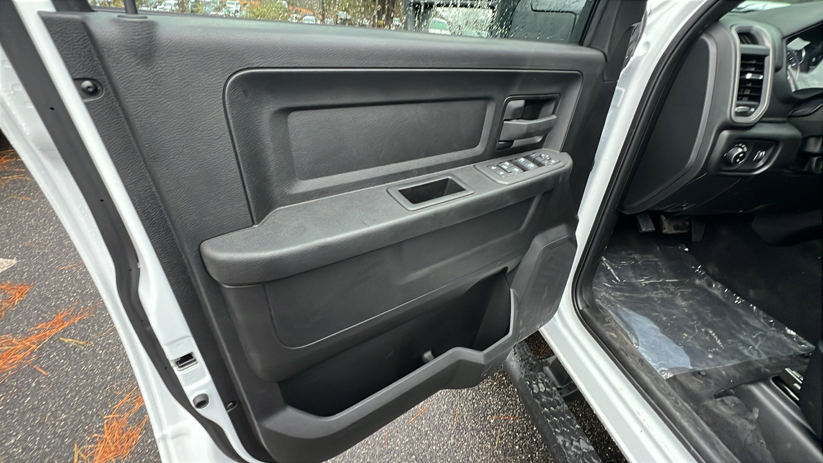 New 2026 RAM 3500 Tradesman image 14