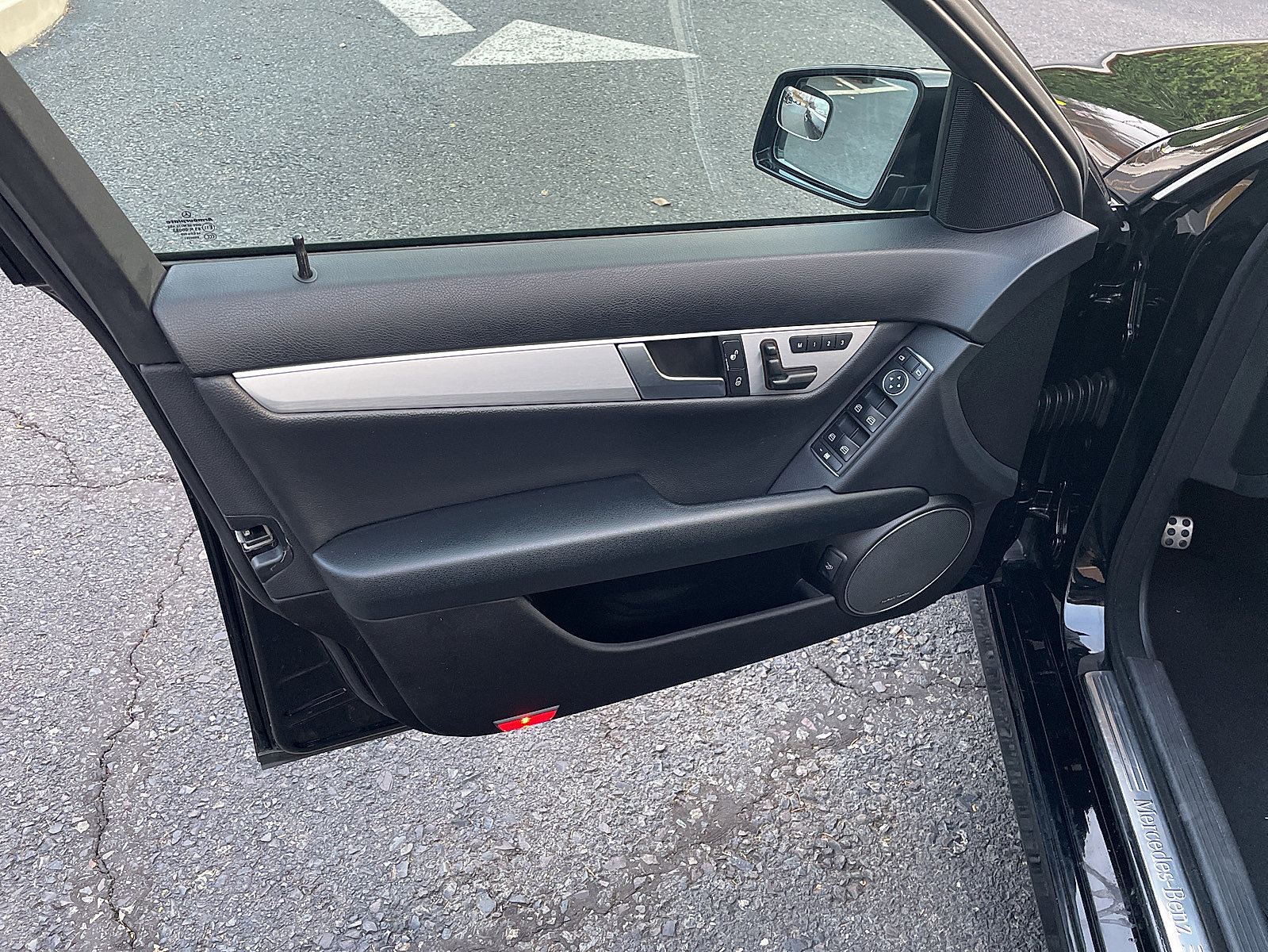 Used 2014 Mercedes-Benz C 300 4MATIC Sedan image 29