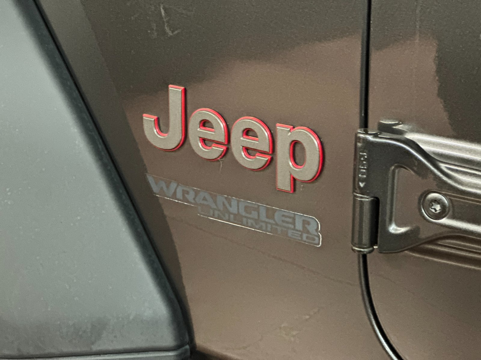 Used 2018 Jeep Wrangler Unlimited Rubicon AWD/4WD image 25