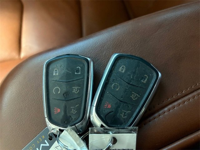 Used 2019 Cadillac Escalade Premium Luxury image 22