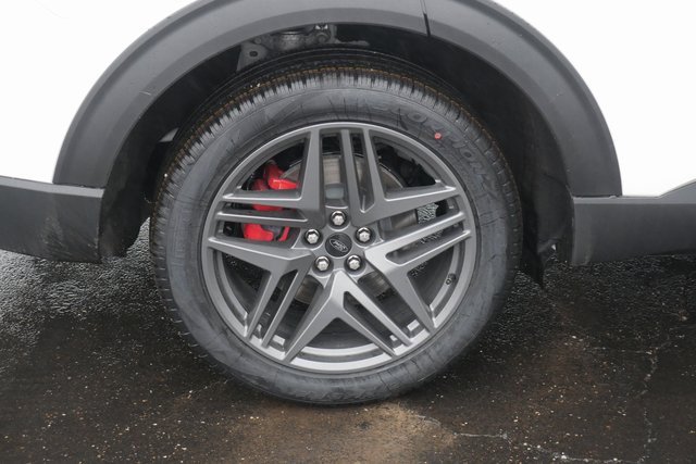 New 2026 Ford Explorer ST w/ Sun And Sound Package image 15