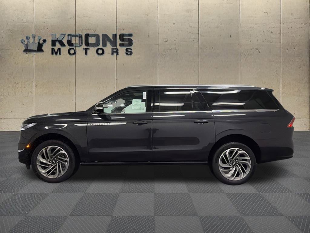 New 2026 Lincoln Navigator L Reserve image 4