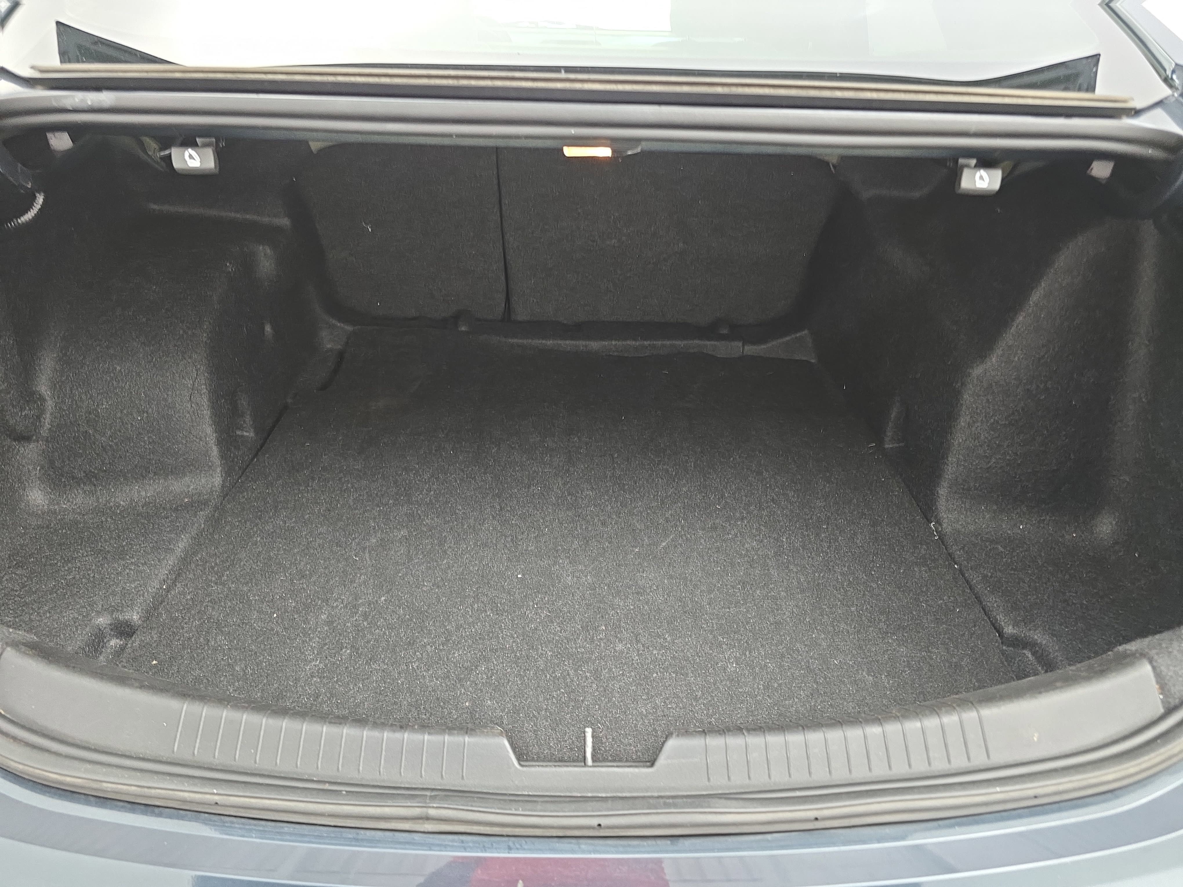 Used 2019 Chevrolet Malibu LS FWD image 12