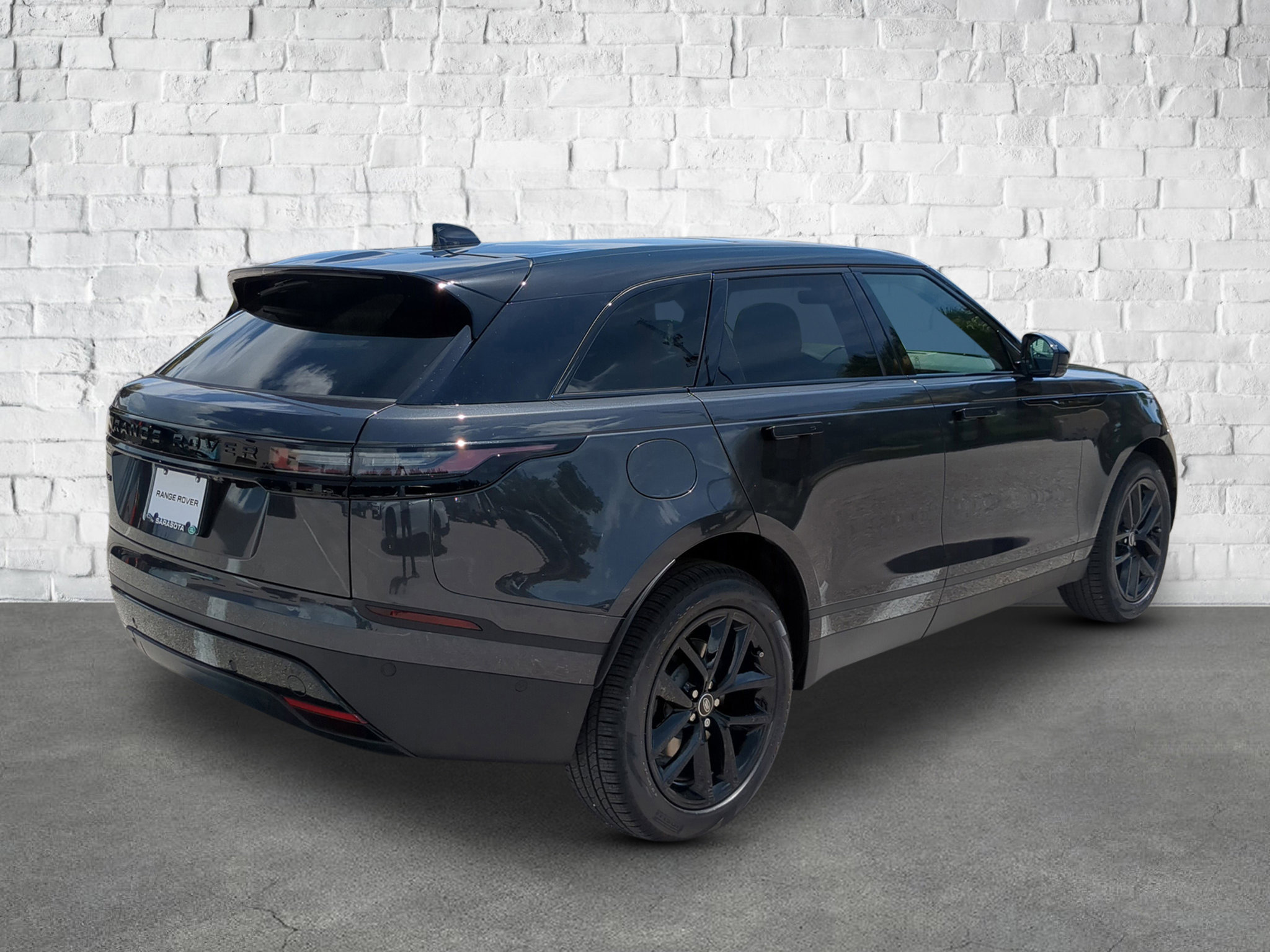 New 2026 Land Rover Range Rover Velar S image 6