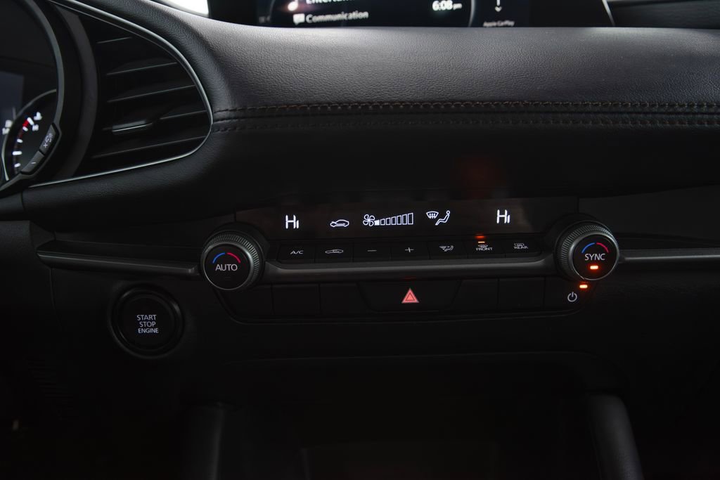 Used 2024 MAZDA MAZDA3 s image 29