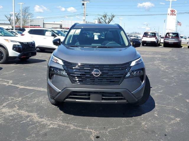 New 2026 Nissan Rogue Dark Armor AWD/4WD image 2