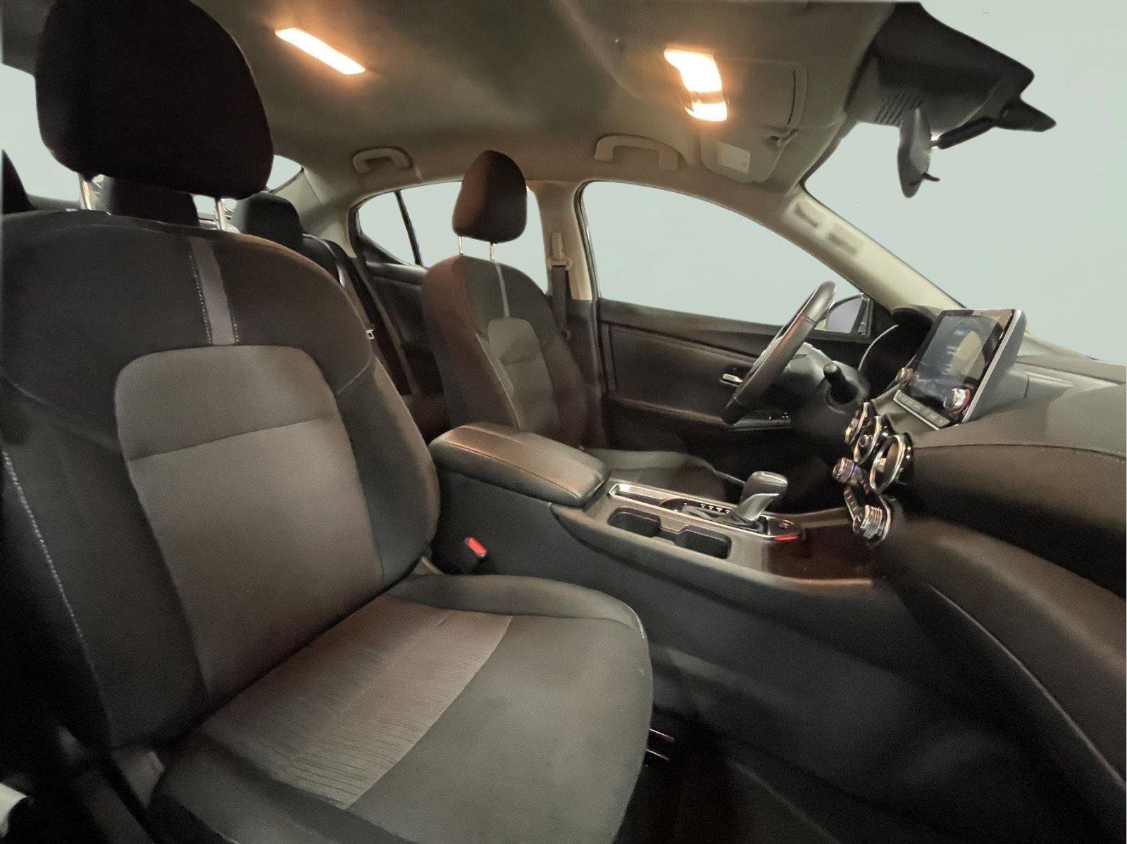 Used 2025 Nissan Sentra SV w/ All-Weather Package FWD image 28