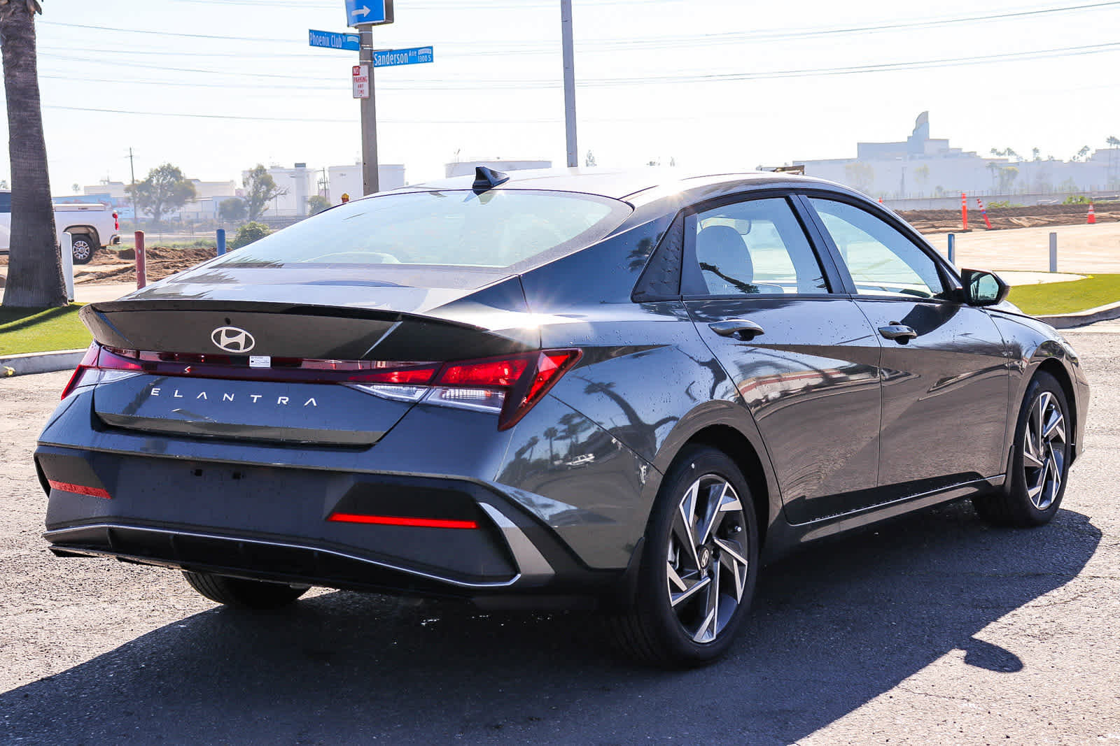 New 2025 Hyundai Elantra Sport image 7