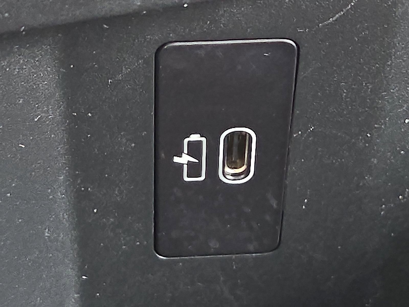 Used 2022 BMW X2 xDrive28i w/ Premium Package image 20