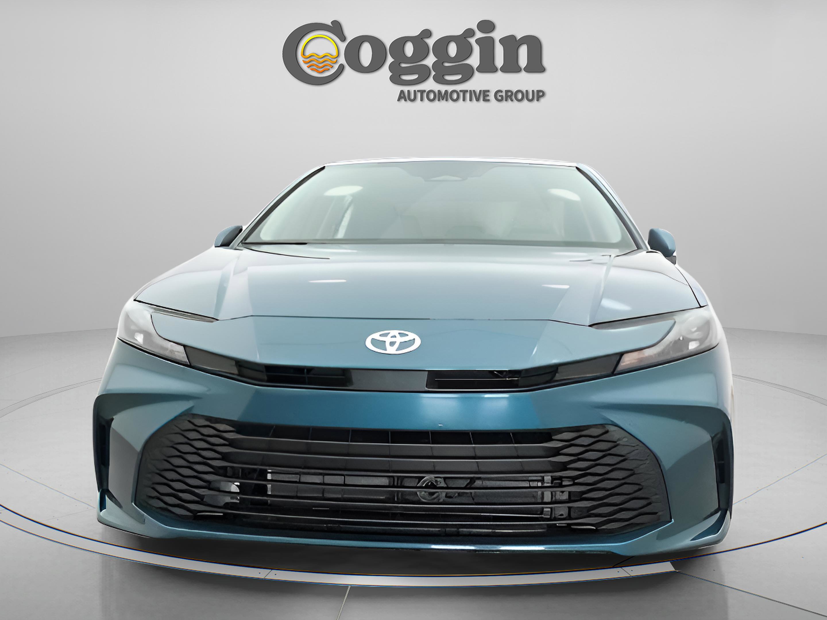 Used 2026 Toyota Camry LE w/ Convenience Package FWD image 29