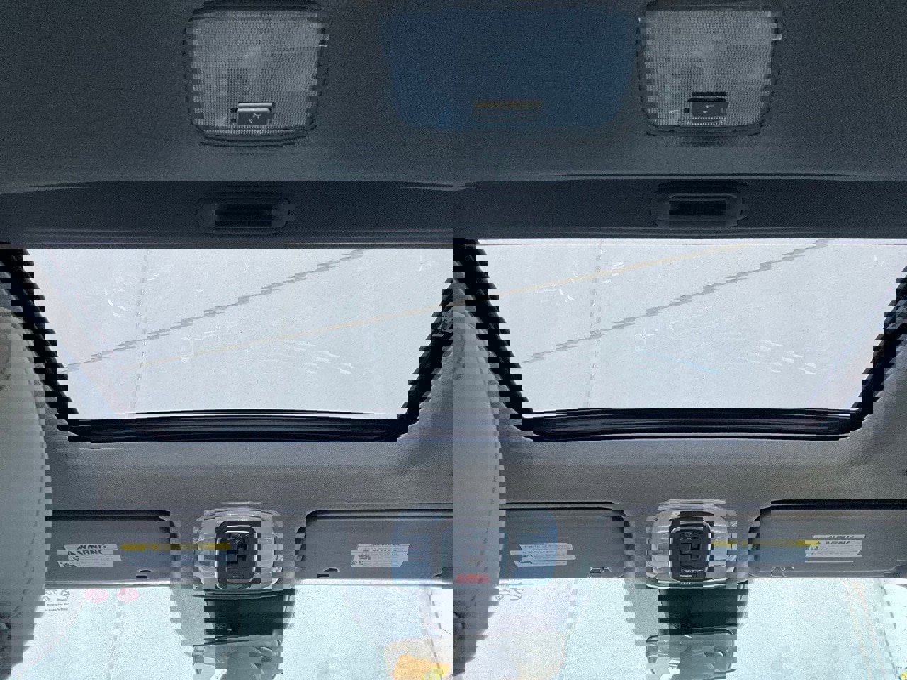 Used 2025 Hyundai Elantra SEL image 18