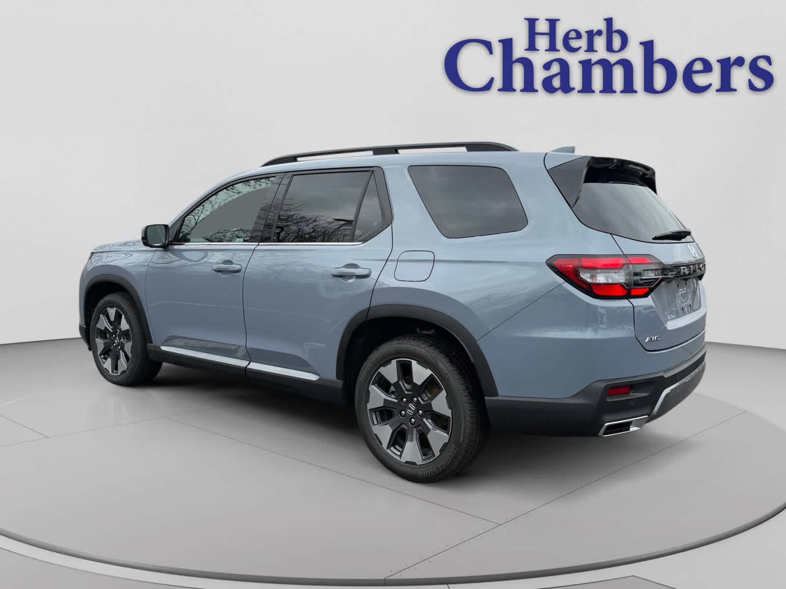 New 2026 Honda Pilot Elite image 3