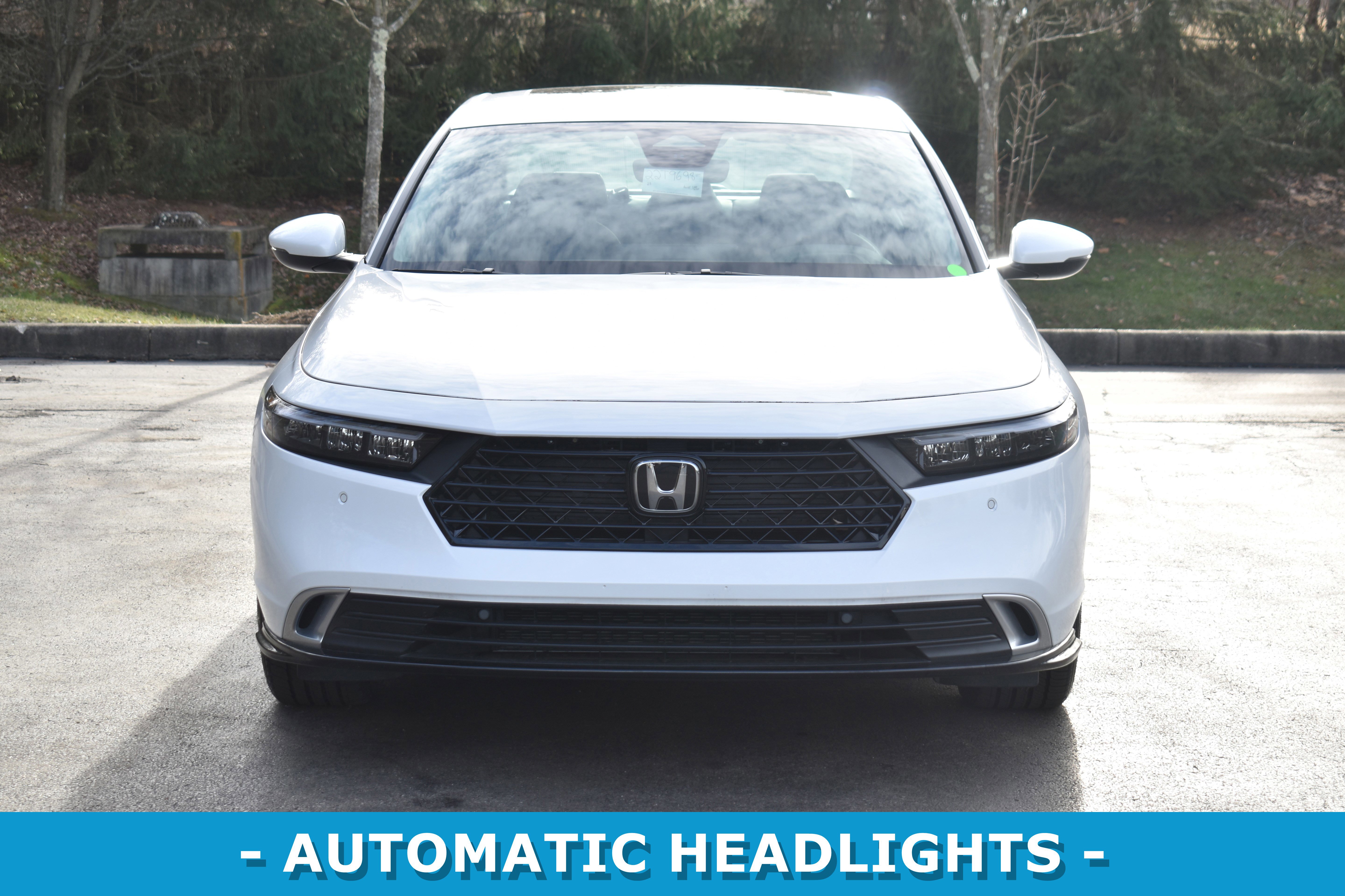 Certified 2025 Honda Accord Touring image 2