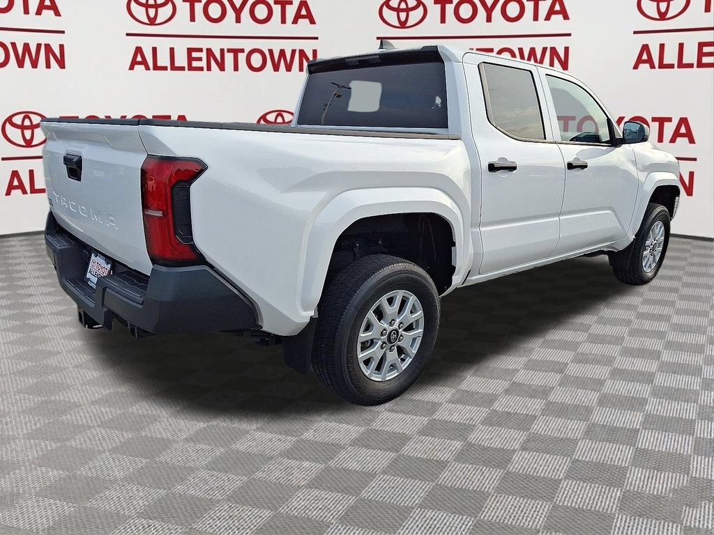 Used 2024 Toyota Tacoma SR RWD image 8