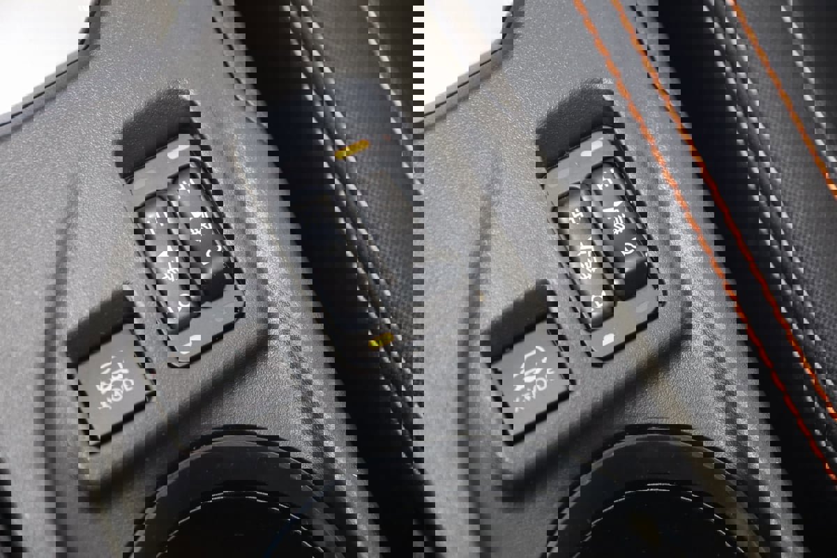 Used 2023 Subaru Crosstrek 2.0i Premium image 8