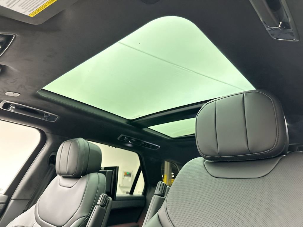 Certified 2025 Land Rover Range Rover Sport Autobiography image 16