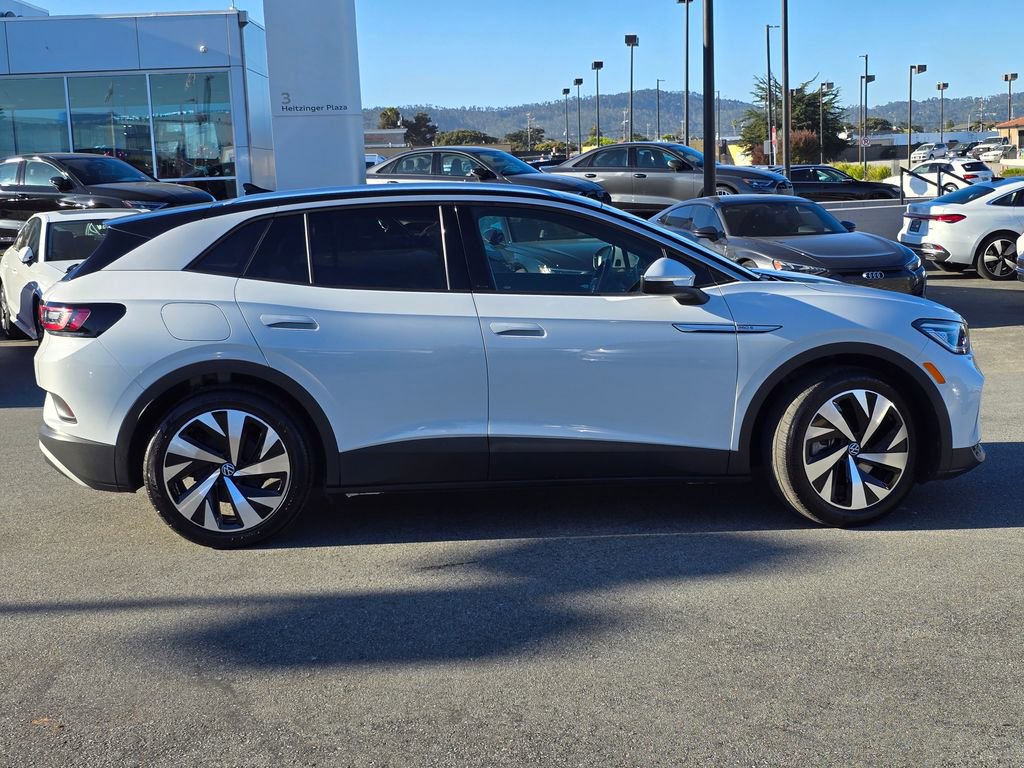 Used 2022 Volkswagen ID.4 Pro S w/ Gradient Package image 33