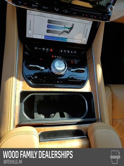 Used 2024 Jeep Grand Wagoneer L Series III w/ Rear Seat Video Group 1 image 18