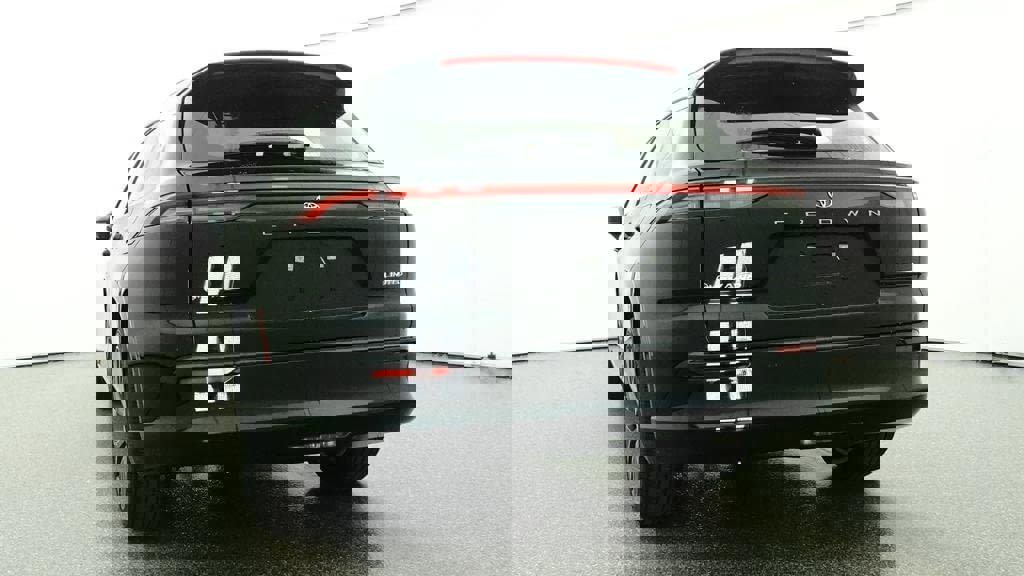 New 2026 Toyota Crown Signia image 22