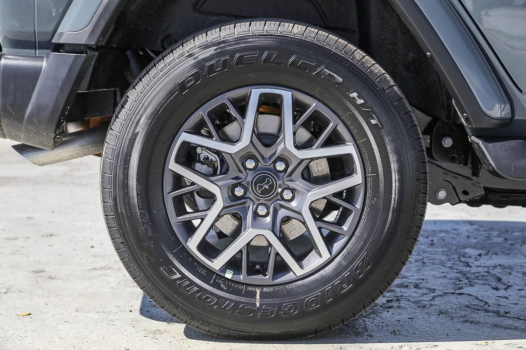 New 2026 Jeep Wrangler Unlimited Sahara AWD/4WD image 12