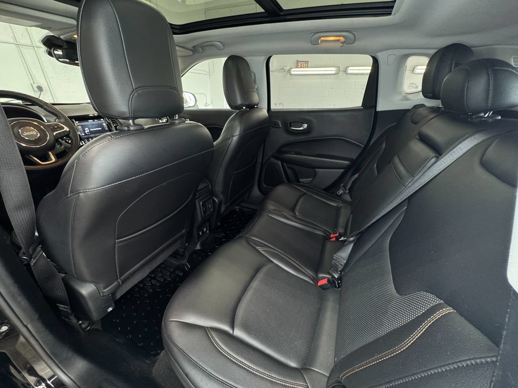 Used 2017 Jeep Compass Limited AWD/4WD image 22