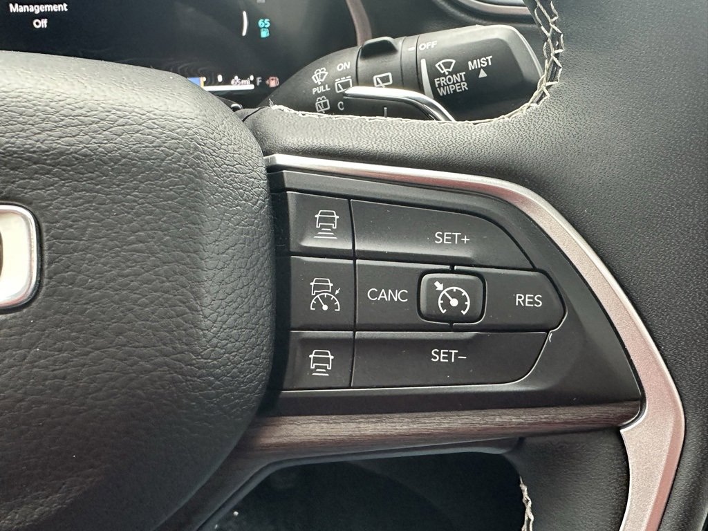 Used 2024 Jeep Grand Cherokee Limited 4xe image 25