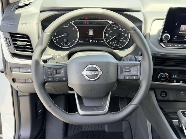 New 2026 Nissan Rogue SV AWD/4WD image 18