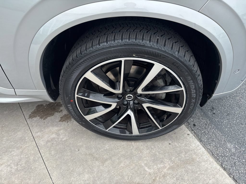 Certified 2023 Volvo XC90 B5 Plus w/ Protection Package Premier AWD/4WD image 12