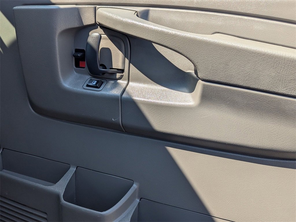 Used 2013 Chevrolet Express 3500 LS w/ Power Package image 22