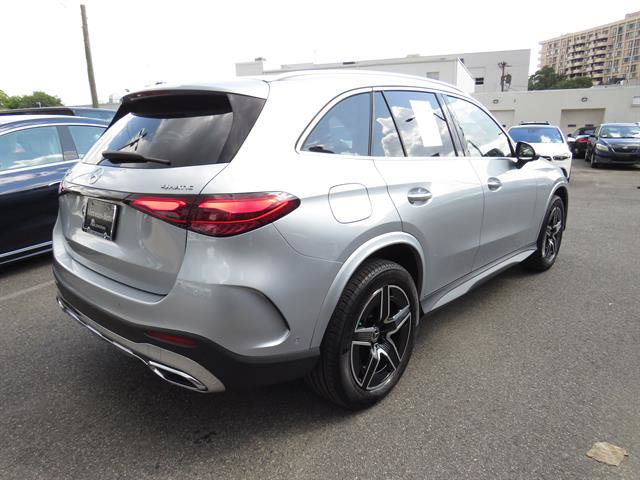 Used 2026 Mercedes-Benz GLC 300 4MATIC image 4