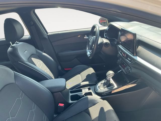 Used 2023 Kia Forte GT-Line w/ GT-Line Premium Package FWD image 16