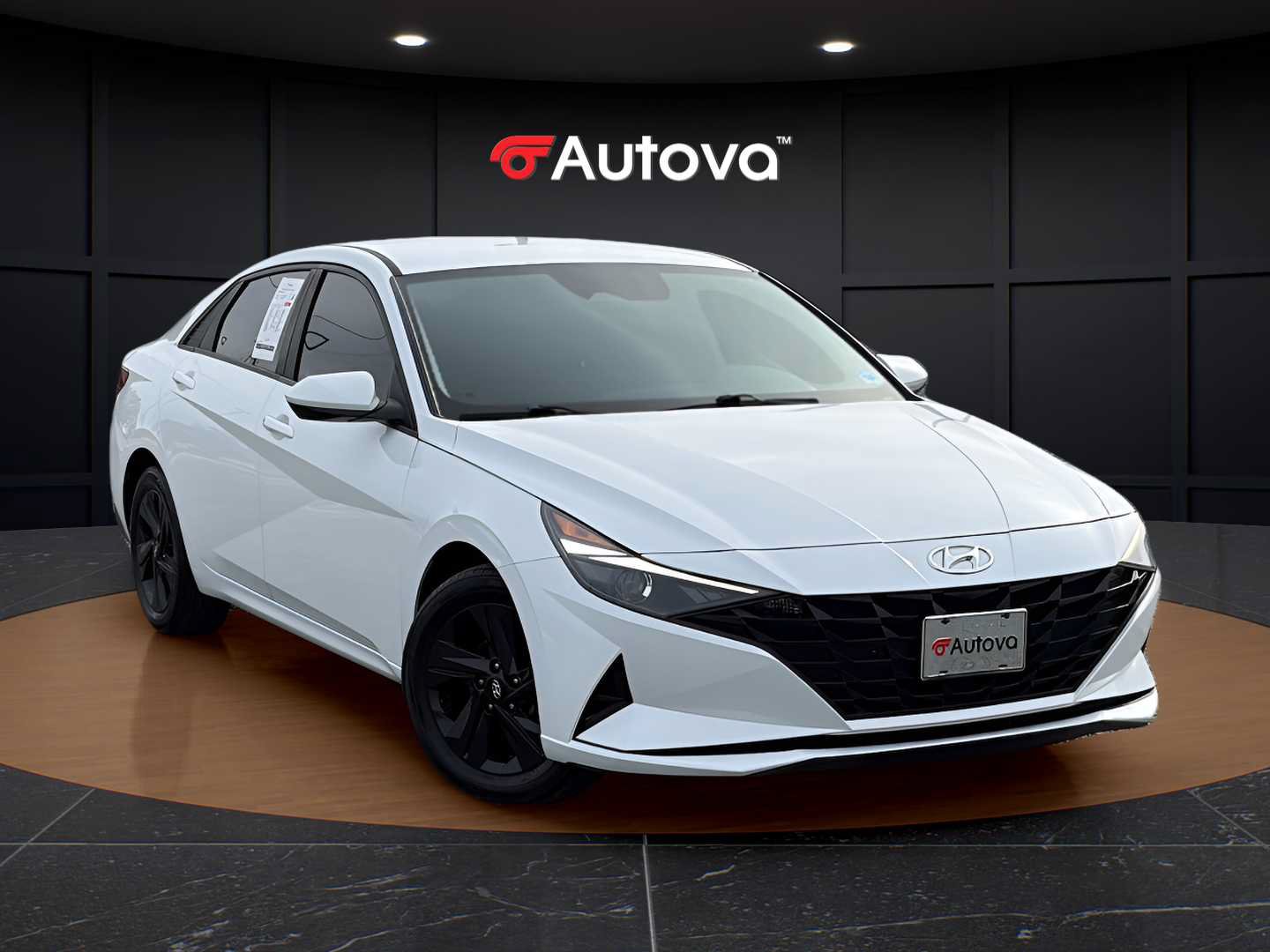 Used 2022 Hyundai Elantra SEL w/ Convenience Package FWD image 7