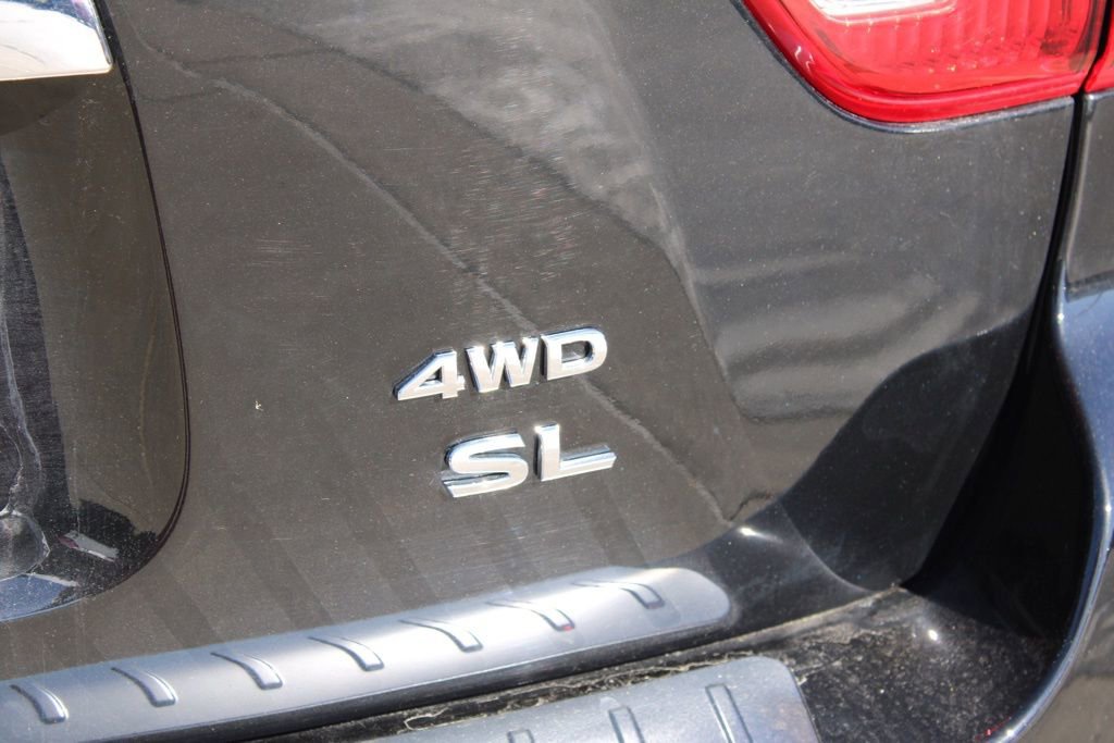 Used 2018 Nissan Pathfinder SL w/ Cargo Package image 9