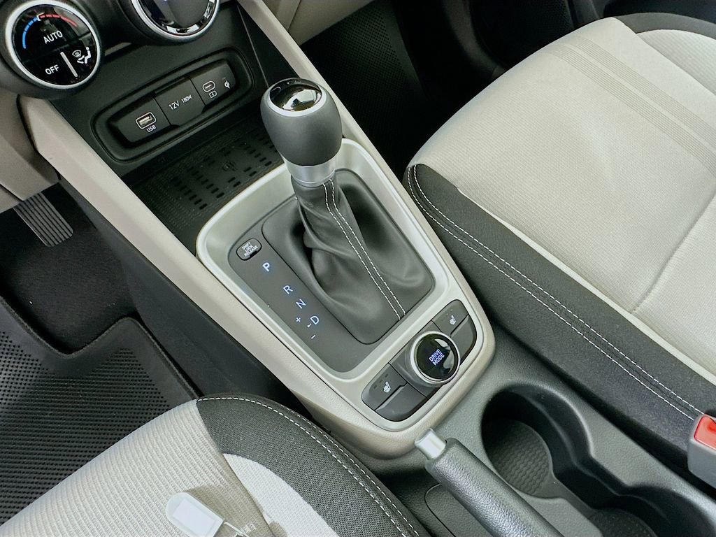 New 2026 Hyundai Venue SEL FWD image 14